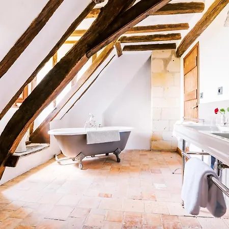 Manoir De Jouralem 4*