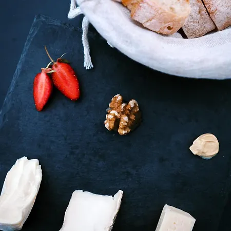 فندق مبيت وإفطار Manoir De Jouralem 4*