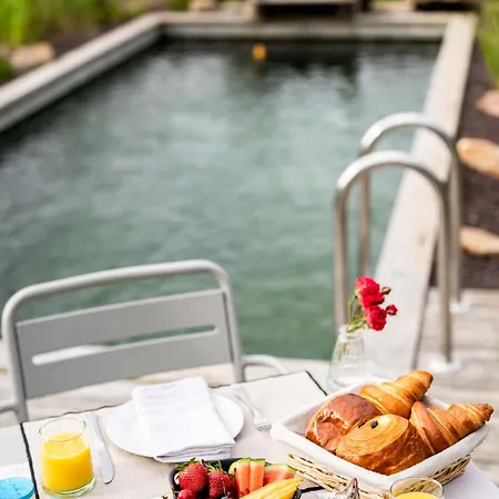 Bed & Breakfast Manoir De Jouralem 3*