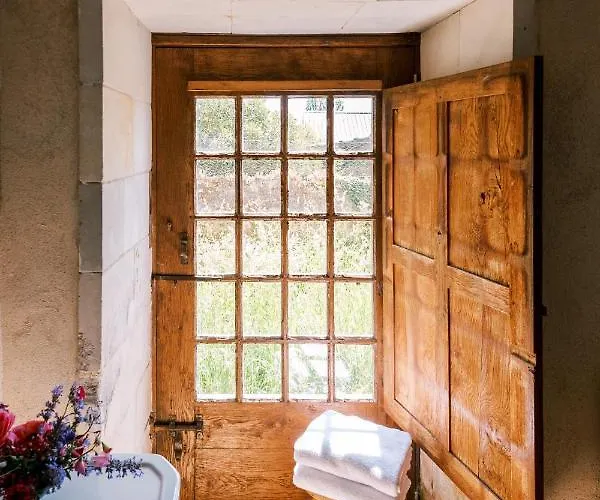 ベッド・アンド・ブレックファスト Manoir De Jouralem